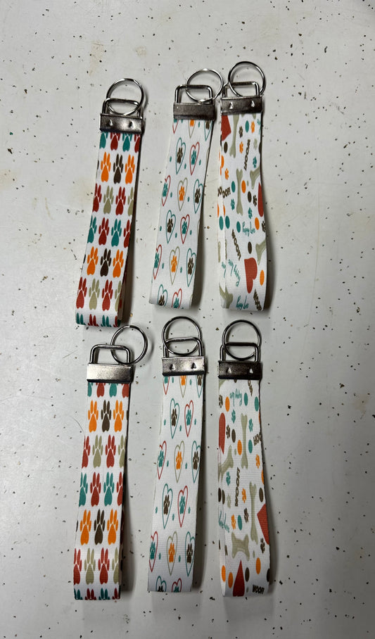 Wristlet keychain